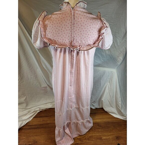 VTG  Sun Babies Honolulu Hawaii Long Pink MuuMuu  Small Size hippy bohu‎ - Picture 6 of 6